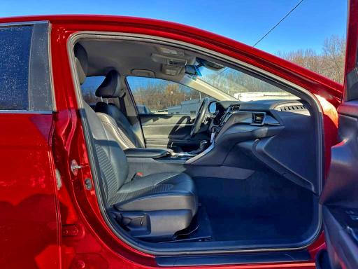 Фото 5 - TOYOTA CAMRY