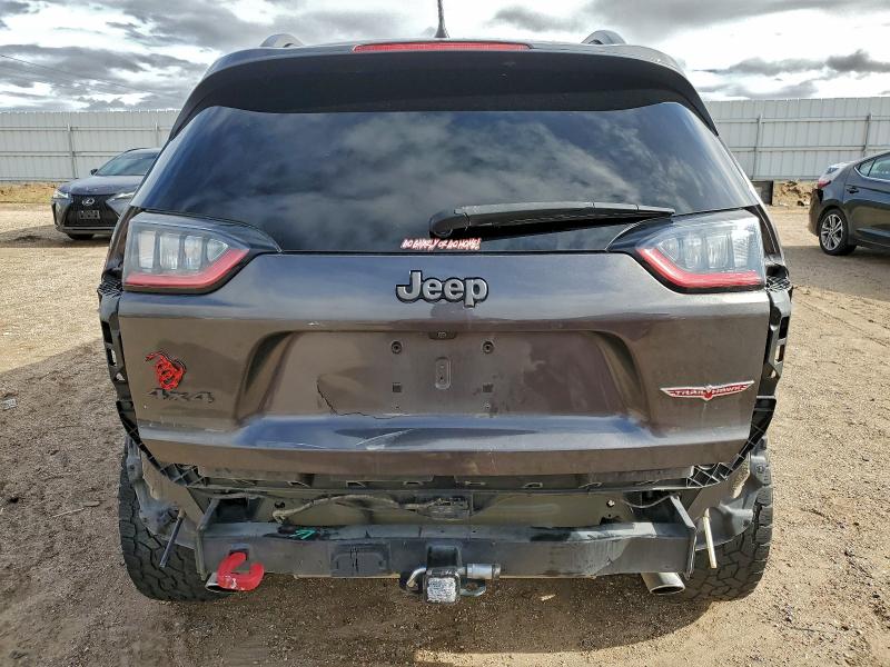 Фото 6 - JEEP CHEROKEE