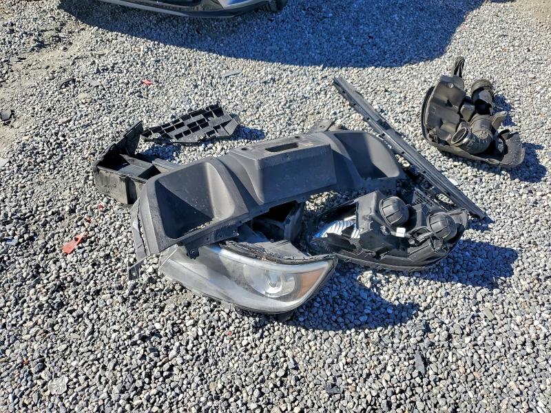 Фото 12 - CHEVROLET COLORADO