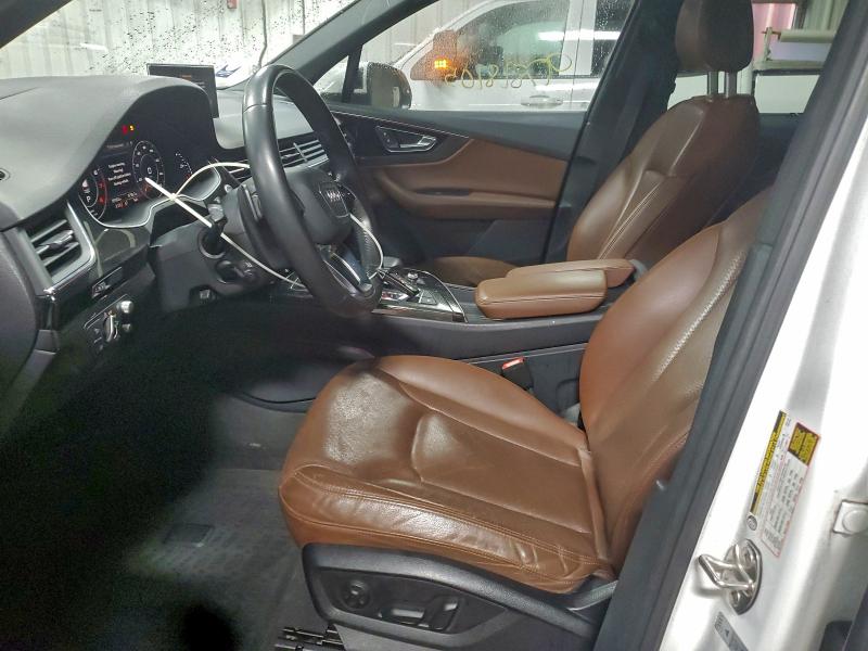 Фото 7 - AUDI Q7