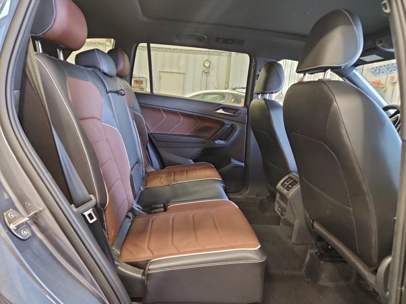 Фото 11 - VOLKSWAGEN TIGUAN