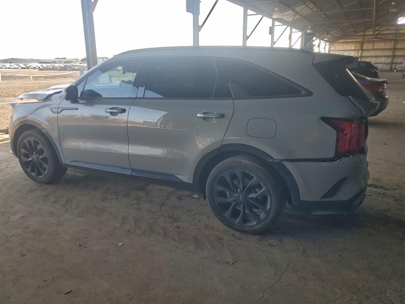 Фото 2 - KIA SORENTO