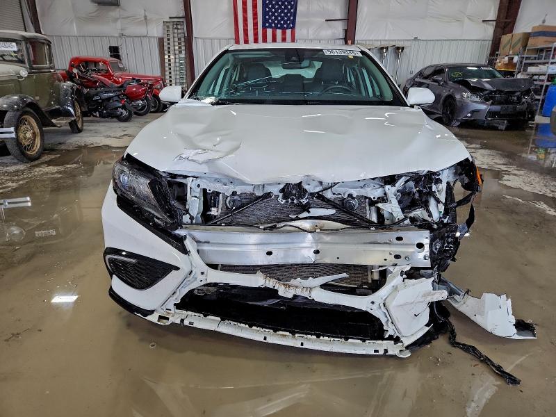 Фото 5 - TOYOTA CAMRY