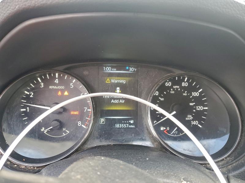 Фото 9 - NISSAN ROGUE