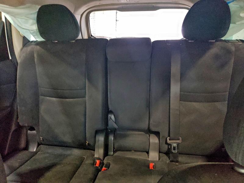 Фото 10 - NISSAN ROGUE