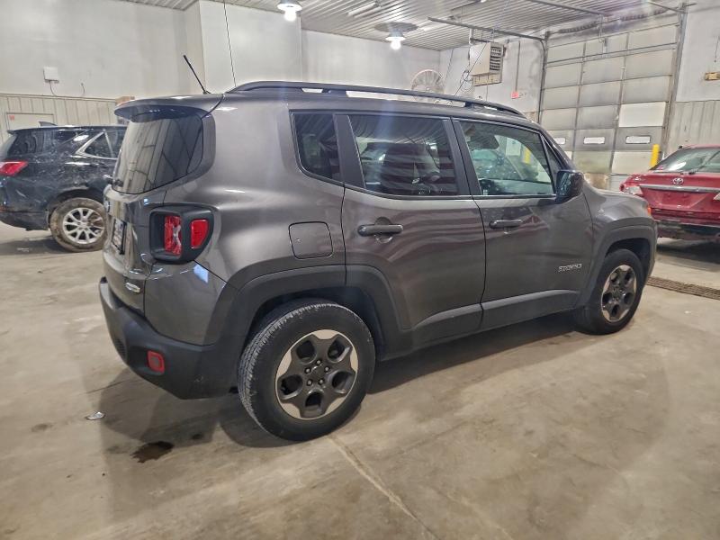 Фото 3 - JEEP RENEGADE