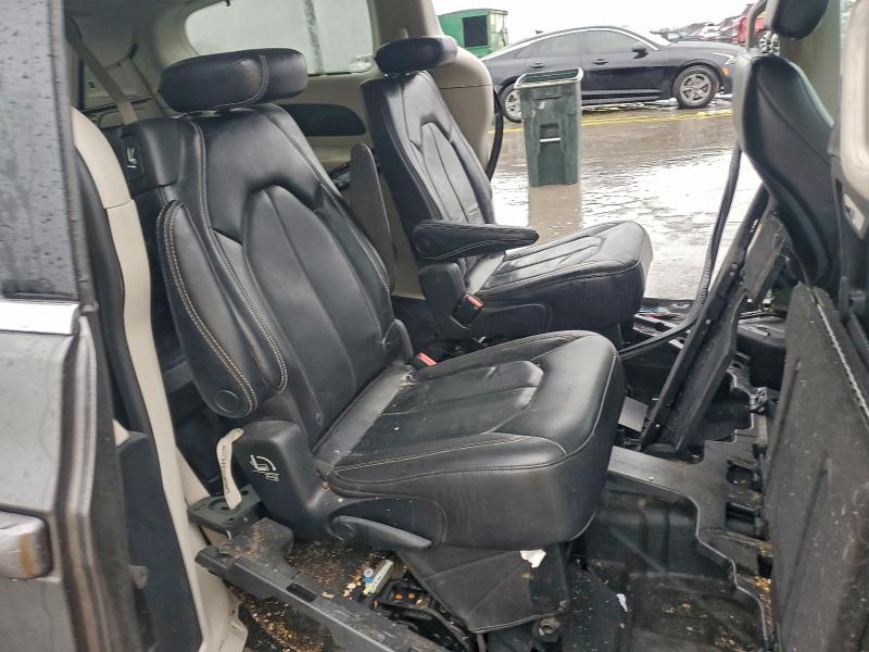 Фото 10 - CHRYSLER PACIFICA