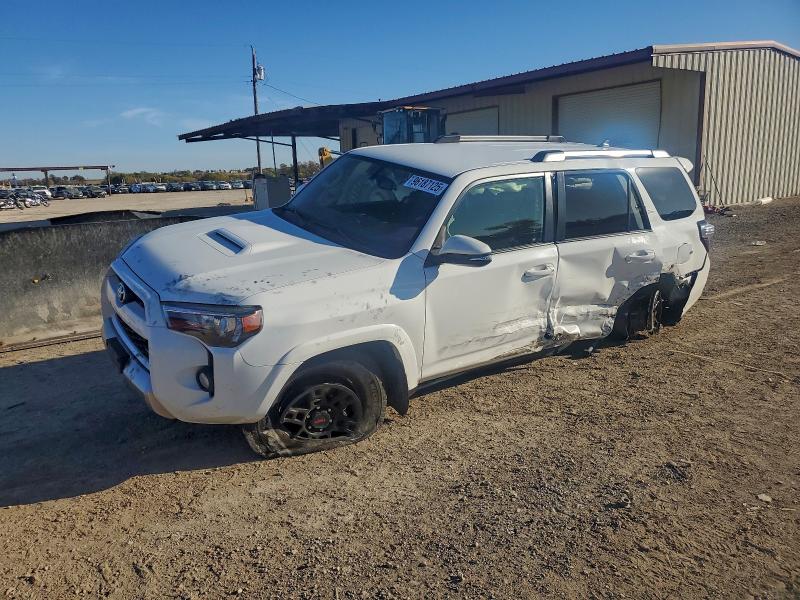 Фото 1 - TOYOTA 4RUNNER