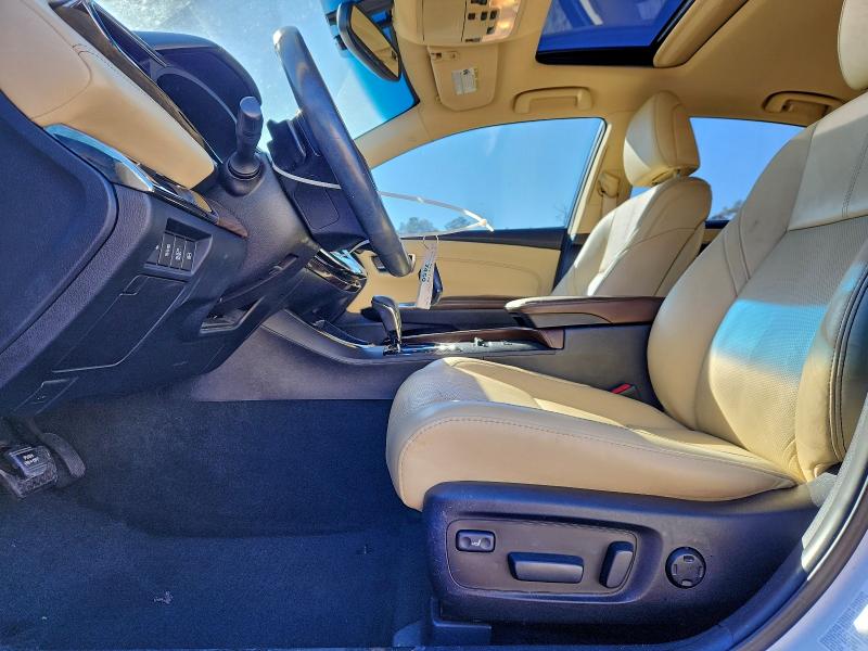 Фото 7 - TOYOTA AVALON