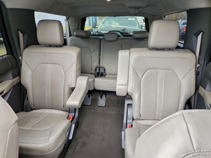 Фото 10 - FORD EXPEDITION