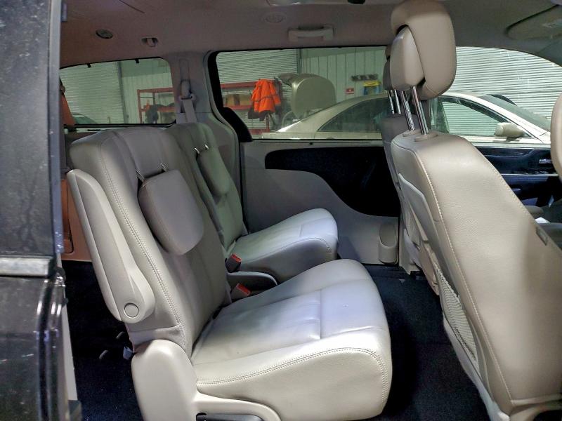 Фото 11 - CHRYSLER MINIVAN