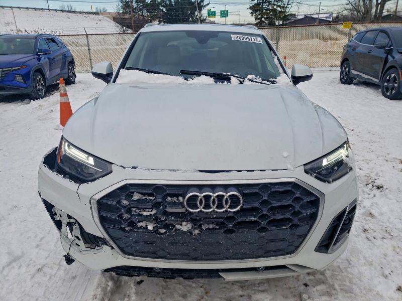 Фото 5 - AUDI Q5