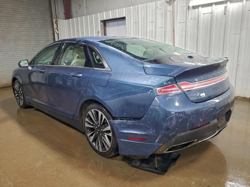 Фото 2 - LINCOLN MKZ