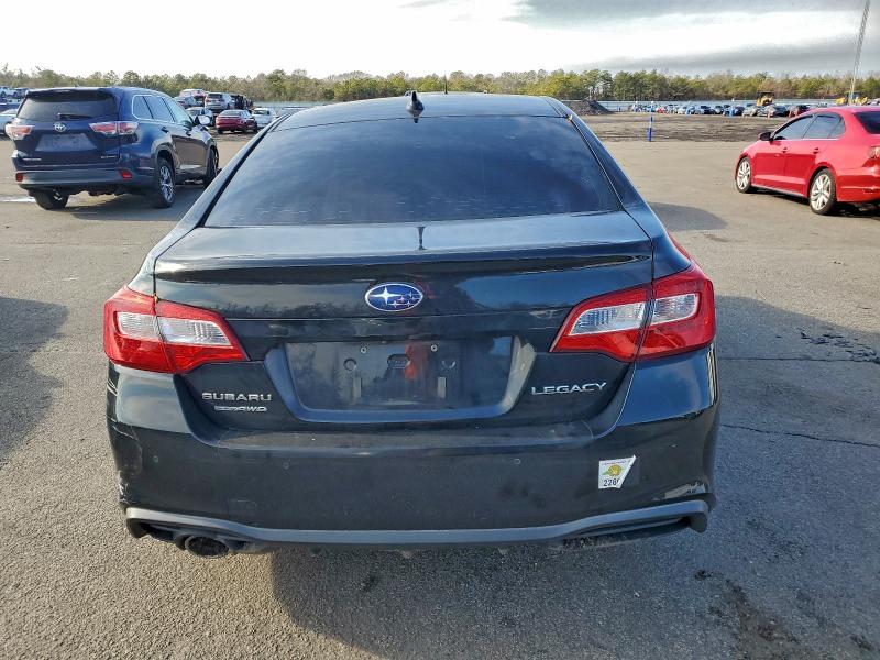 Фото 6 - SUBARU LEGACY