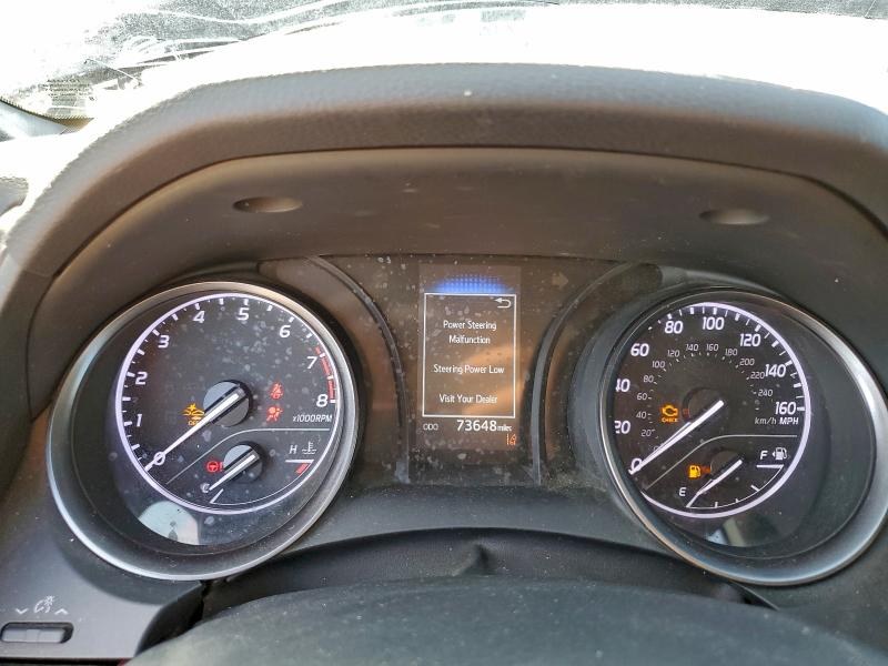 Фото 9 - TOYOTA CAMRY