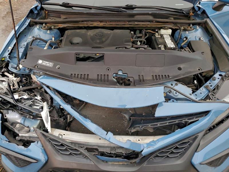 Фото 11 - TOYOTA CAMRY