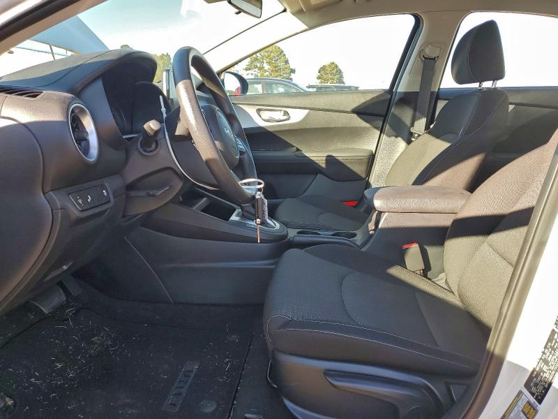 Фото 7 - KIA FORTE