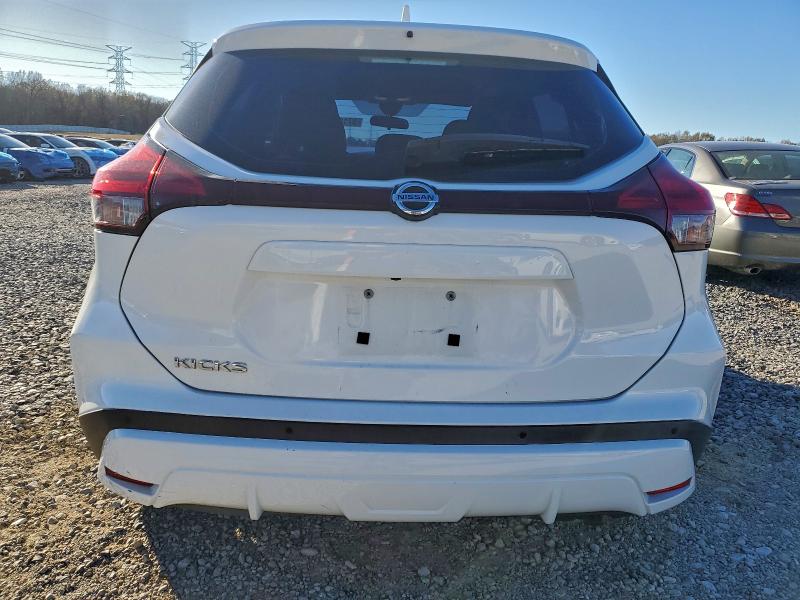 Фото 6 - NISSAN KICKS