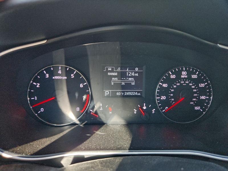 Фото 9 - KIA CADENZA