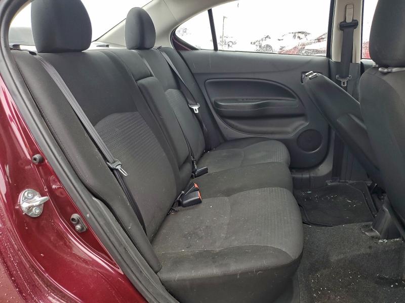 Фото 10 - MITSUBISHI MIRAGE