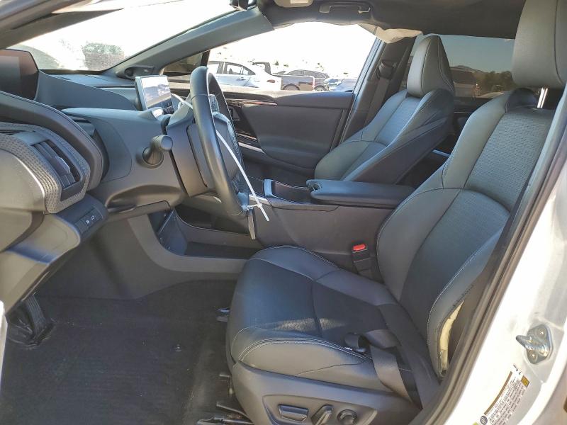 TOYOTA BZ4X XLE 2024 VIN JTMAAAAA8RA033169