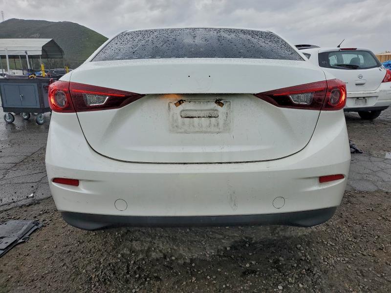 Фото 6 - MAZDA 3