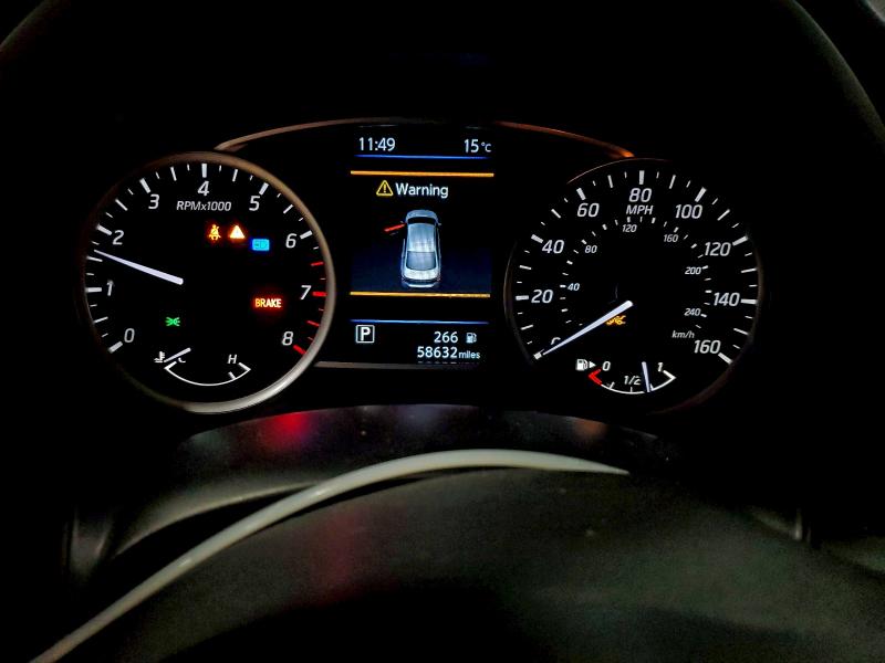 Фото 9 - NISSAN SENTRA