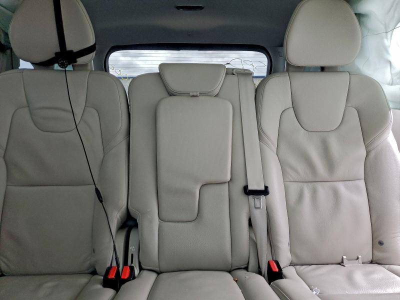 Фото 10 - VOLVO XC90