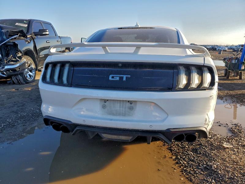 Фото 6 - FORD MUSTANG