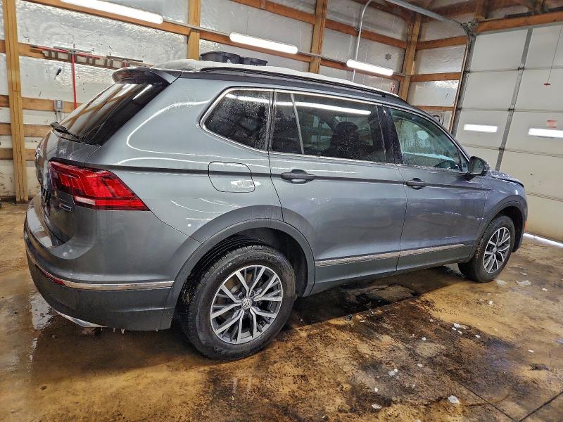 Фото 3 - VOLKSWAGEN TIGUAN