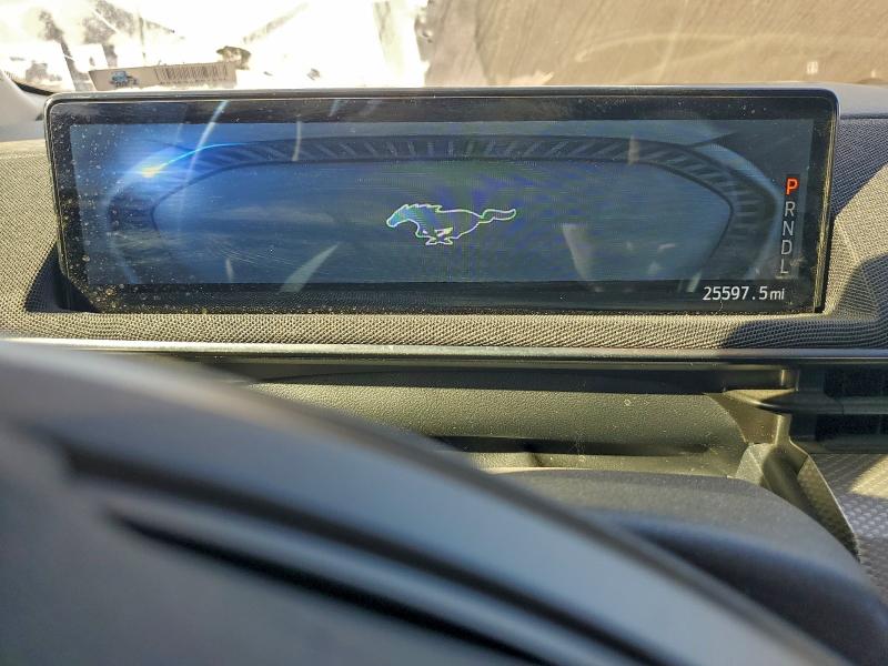 Фото 9 - FORD MUSTANG