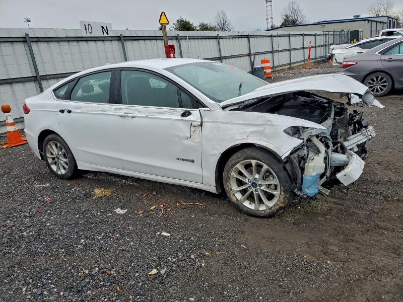 Фото 4 - FORD FUSION