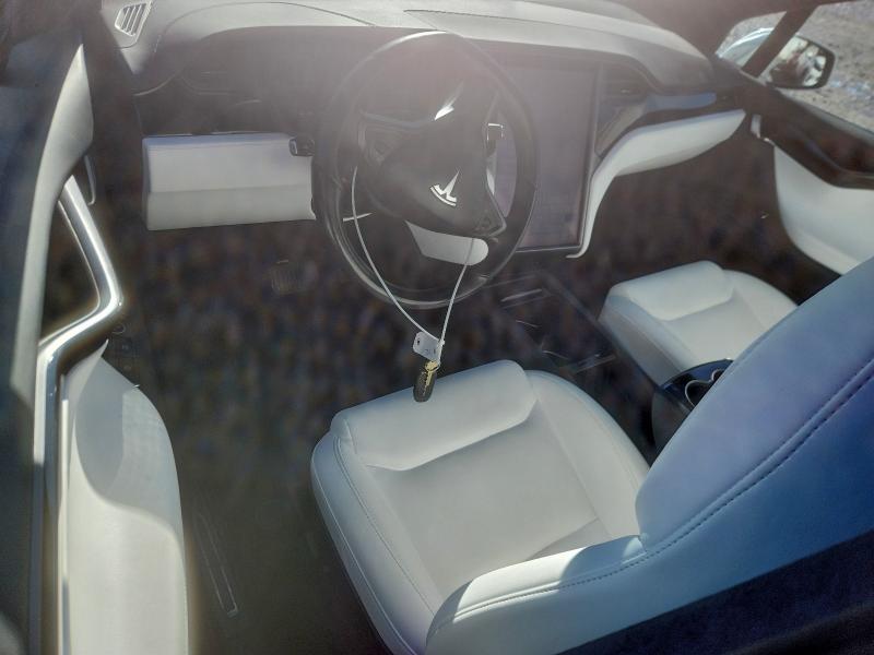 Фото 8 - TESLA MODEL X