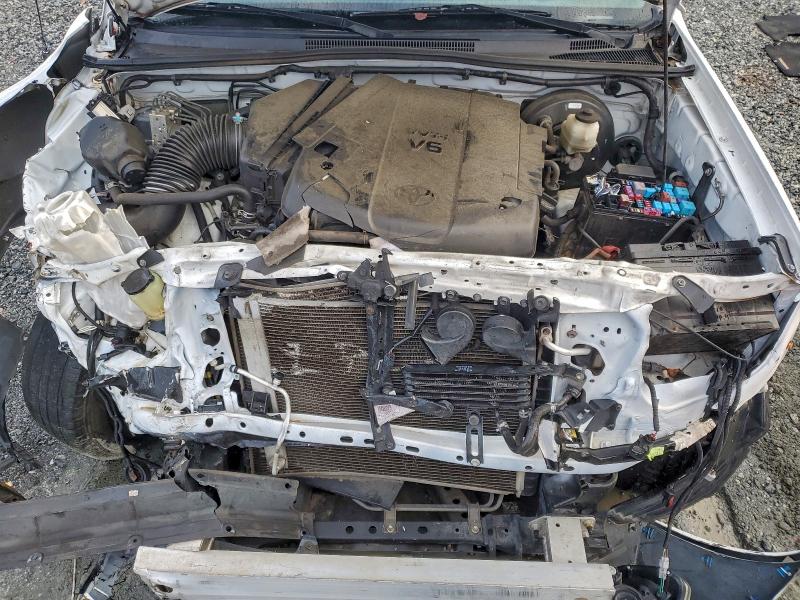 Фото 11 - TOYOTA TACOMA