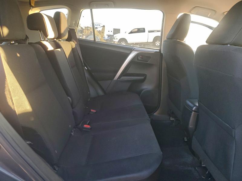 Фото 11 - TOYOTA RAV4