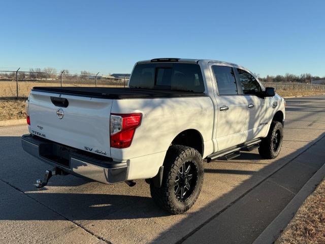 Фото 4 - NISSAN TITAN