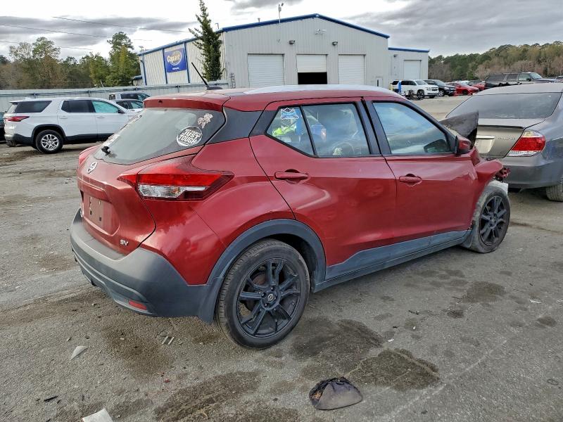 Фото 3 - NISSAN KICKS