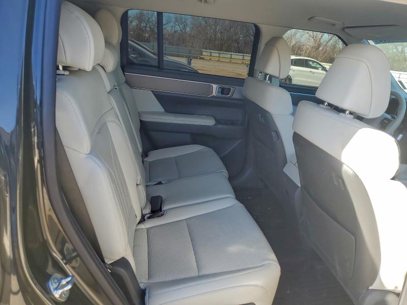 Фото 11 - HYUNDAI SANTA FE