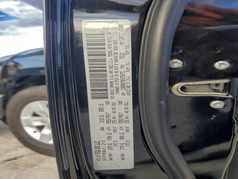 Фото 12 - RAM 1500