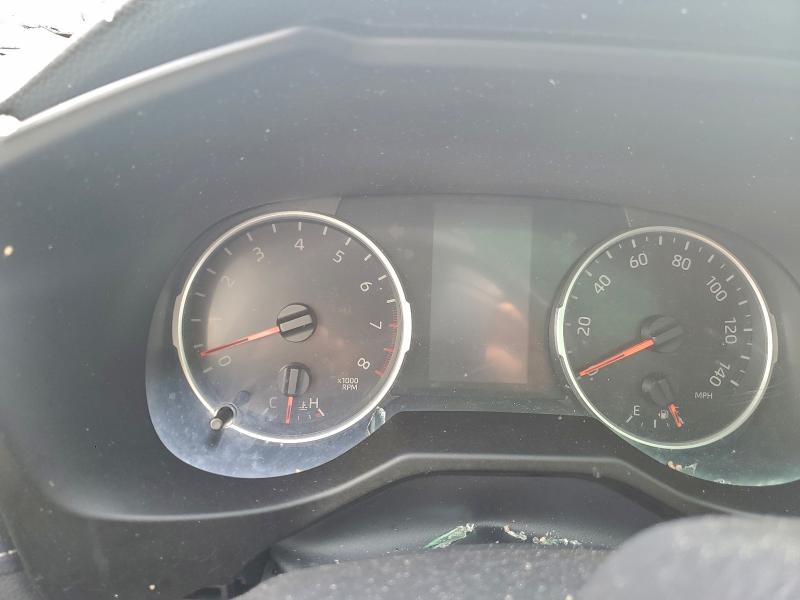 Фото 9 - TOYOTA RAV4