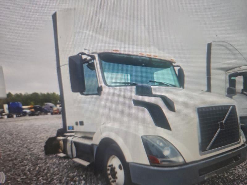 Фото 9 - VOLVO All Models