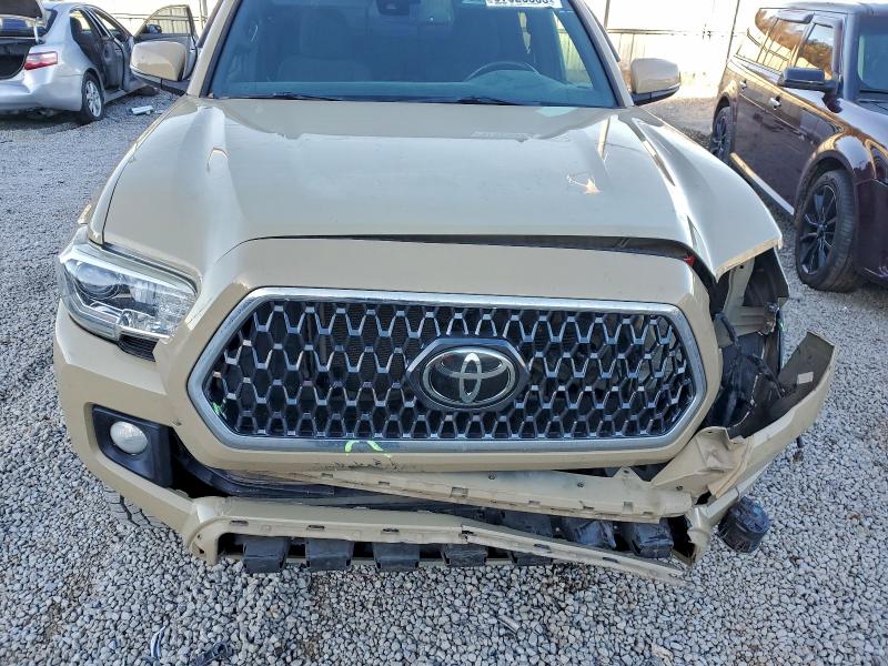 Фото 11 - TOYOTA TACOMA