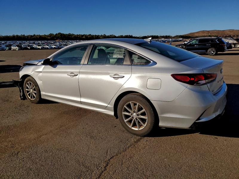 Фото 2 - HYUNDAI SONATA