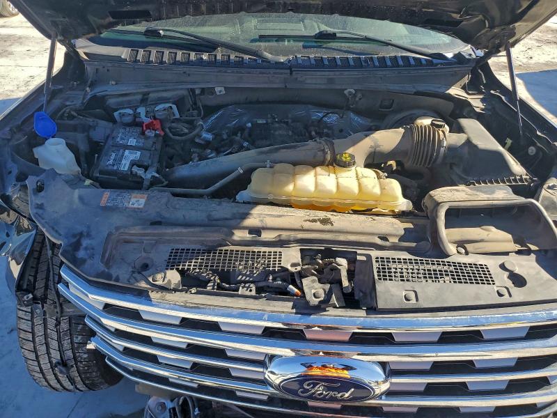 Фото 12 - FORD EXPEDITION