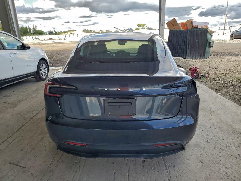 Фото 6 - TESLA MODEL 3