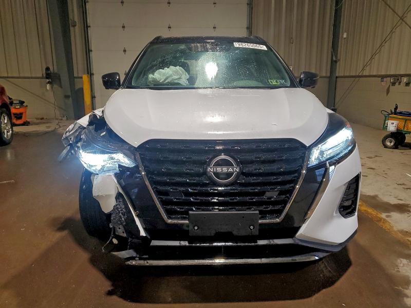 Фото 5 - NISSAN KICKS