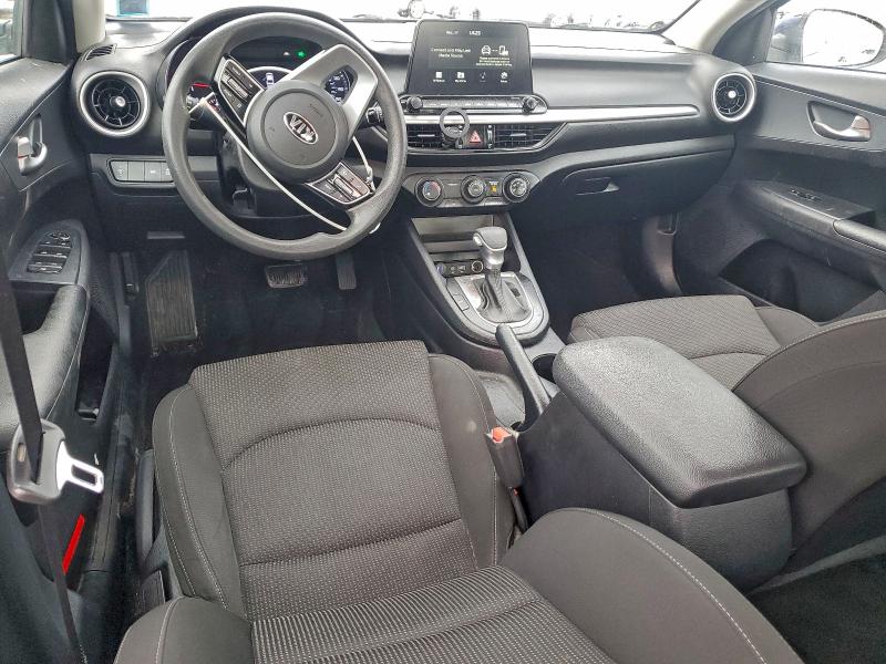 Фото 8 - KIA FORTE