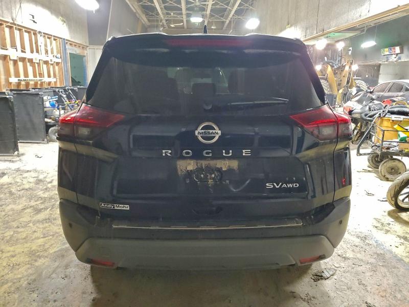 Фото 6 - NISSAN ROGUE