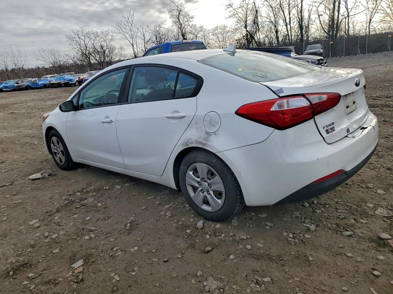 Фото 2 - KIA FORTE