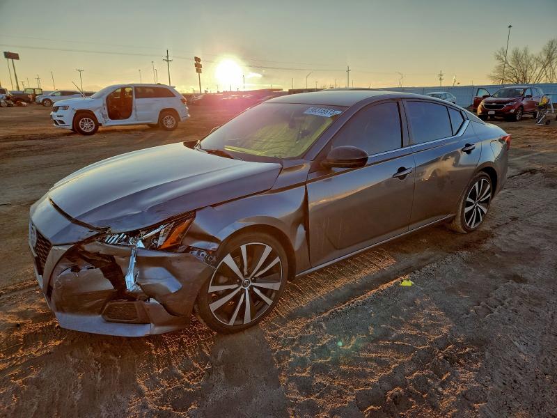 Фото 1 - NISSAN ALTIMA